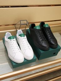 Zapatos de calle de diseñador clásico Hombres zapatillas bajas Graduado Tricolor Garnaby Zapatos lac os te becerro cuero con cordones zapatillas junior blanco negro niño 38-44 con caja