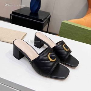 Klassieke Designer Vrouwen Platform Sandalen Mode Slide GGity Slippers Sexy Hakken Luxe Lederen Flip-Flops hdgfg