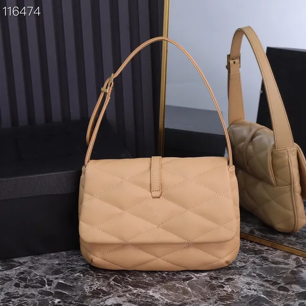 Sac à bandoulière de créateur classique pour femmes, sac à main à motif de diamant avec ligne matelassée, sac à rabat carré horizontal sous les bras LE 57 French Stick Bags