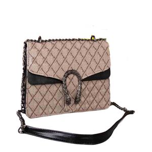 Designer classique Womens Clutch Purses Soirée Sacs à bandoulière en cuir Cross Body Bacchus Bag Sac à main Couture Sac à dos Femmes Chaîne Tassel Messenger 901