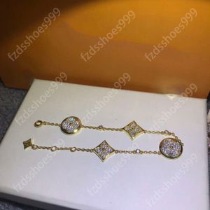 Klassieke ontwerpers Bracelet Women Titanium staal Diamant Link Letterketen Charmarmbanden Fashion Gift 18k 5A