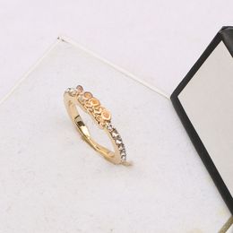 Klassieke Diamond Solitaire verlovingsring Diamant trouwring Designer Women Rings trouwliefhebbers verlovingsringen voor vrouwen