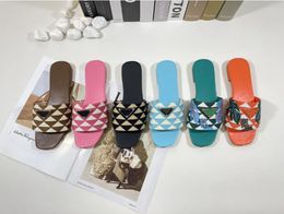 Klassieke geborduurde stofglaasjes slippers multolor borduurwerk muilezels dames huis flip flops casual sandalen zomer plat schuif rubber zool 35-42