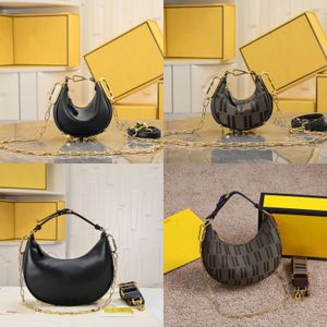 Klassieke avondonderarmtassen Keten Halve maan crossbodytassen Luxe handtas voor dames Okselportemonnee Mini designer schoudertas Damesmode Casual bakken Bodemletters