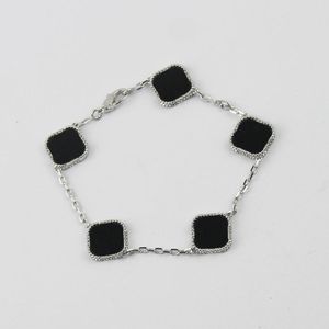 Klassieke mode bedelarmbanden Klavertje vier Designer Sieraden Schelp Parelmoer voor DamesMeisje Bruiloft Moederdag Cadeau met doos