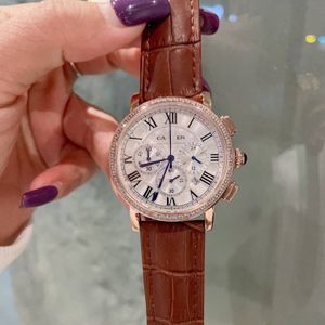 Klassieke mode diamanten wijzerplaat Ontwerper Watch Gift Luxe Lady Vintage Quartz Movement Romeinse markers Kijk Luxury horloges Women's Watch Watchs
