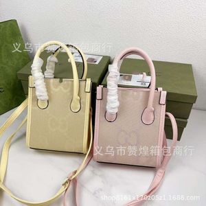 Klassieke mode, nieuwe, meerkleurige dameshandtas van hoge kwaliteit, handtas met één schouder, prachtige en unieke tas voor directe verkoop in de fabriek