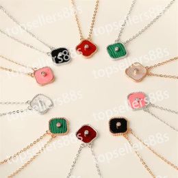 Colliers pendentif de mode classique pour femmes élégant cz trèfle à quatre feuilles médaillon diamant collier de haute qualité chaînes ras du cou Desig273B