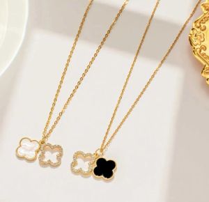Colliers pendentif de mode classique femmes plaqué or 18 carats 4 / collier trèfle à quatre feuilles chaînes ras du cou bijoux de créateur cadeau de noël de mariage