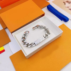 Moda clásica apagar Junta de bambú Pulsera de cadena cubana Hombres Mujeres Pulsera con dijes de acero inoxidable Pulsera de diseñador unisex Joyería Mujer Cadena clásica Regalo de hip hop