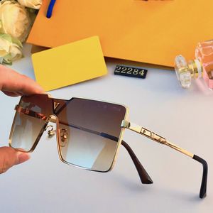 Lunettes de soleil de mode classiques lunettes de qualité supérieure pour hommes et femmes Outdoor Travel Summer Leisure Shade Box 541136