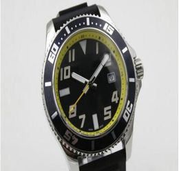 Classic Fashion Supper Ocean Automatic Mécanique abyss noire Tie Festive Black Rubber Band Watch5129918