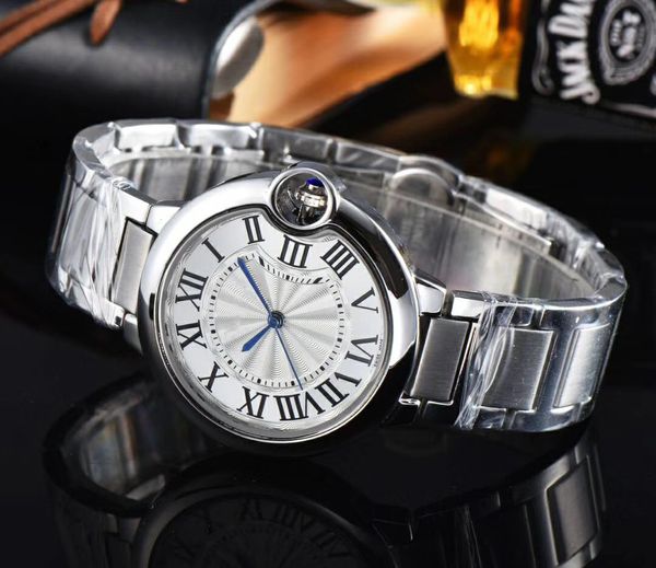 Classique mode Vintage économique Collection femme montre économie luxe concepteur montre Quartz mouvement homme montre