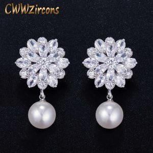 Klassieke bloem ontwerp mode vrouwen kubieke zirkoon drop earring met bungelende parel sieraden voor dames CZ099 210714