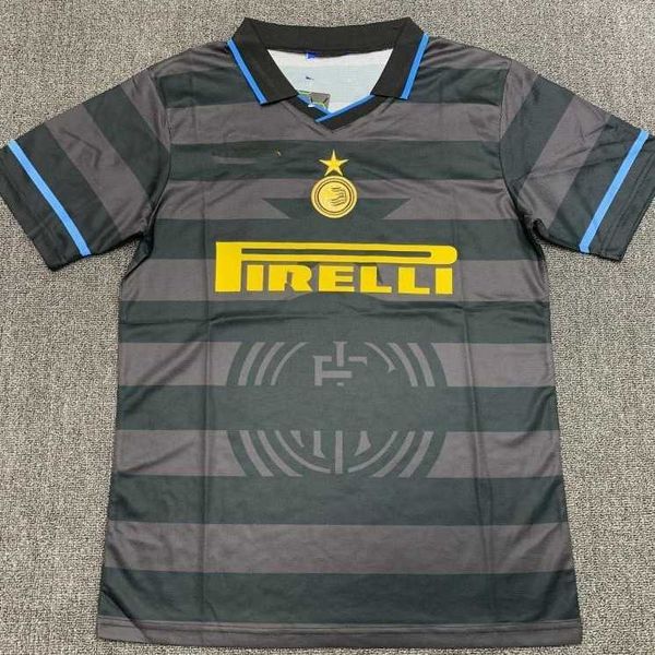 Jersey de football classique Inter Milan Jersey Champions League Version de fan club Club Club à manches