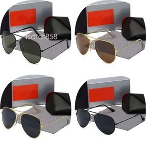 Classique pour les femmes Round Design Eyewear Sunglasses Men Fashion Metal Designer Gold Frame Sun Glasses Lunette de Soleil er