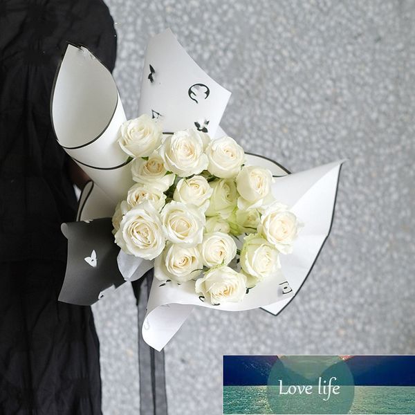 Papeles de regalo clásicos de flores de trébol de cuatro hojas, un paquete de diez papel kraft simple en blanco y negro Material de regalo floral para floristería Papel de regalo de flores