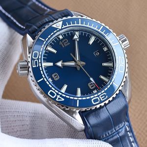 Mouvement mécanique automatique complet Classic Watch pour hommes 43,5 mm Case en céramique Ocean Wristwatch en cuir STRAP HOMMES METTE