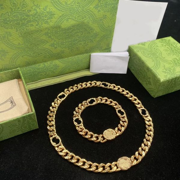 Collier de bracelet Golden Golden Golden Collier Bijoux Cadeau de la Saint-Valentin