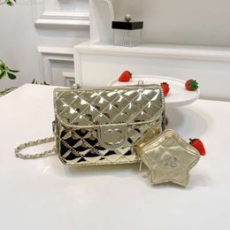 Classic Handbag Designer's Summer Sumwold Bagin polyvalent avec une chaîne de maille diamant sac crossbody peint en cuir parent étoile Promotion 2yqr