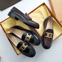 Klassieke Kate Loafers schoenen gepolijst echte kalfsleer leer gouden ketens flats