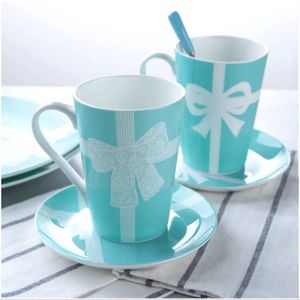 Classic Lace-serie blauwe keramische kop Blauw Drinkware mokken koffiemelkbekers Huwelijksgeschenken goede kwaliteit274r