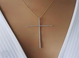 Klassieke grote hanger ketting voor vrouwen charm sieraden kubiek zirkon cz diamant kruisbeeld ornamenten accessoires cadeau2794558