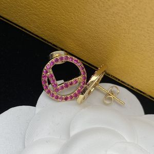 Pendientes de letras clásicas Pendientes de marca encantadores Pendientes de diseñador Broche de mujer Joyería de pareja Caja de regalo de pareja de recién casados Caja de recuerdo de fiesta