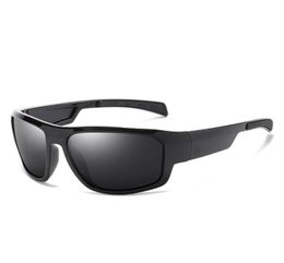 Klassieke levensstijl vierkante zonnebril 2s heren dames designbrillen sport lifestyle zonnebril met etui9833566