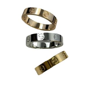 Klassieke liefdesring ontwerper titanium staal luxe sieraden heren en dames paren trouwring Valentijnsdag geschenk nooit aantasten niet-allergisch breedte 4 mm