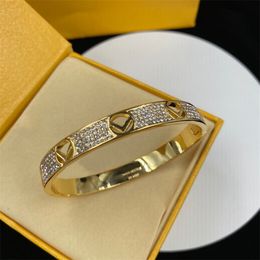 Pulsera de joyería de diseñador de lujo clásico Moda para mujer Pulseras de cristal dorado para mujer F Letra Joyería Cadena Regalos Banquete de boda