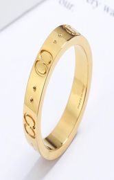 Anillo de diseño de lujo clásico para mujer Anillos de letras Bague de acero de titanio Chapado en oro Plata Oro rosa Joyería de marca Gift9395313