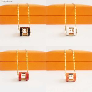 Klassieke luxe letter ketting modeontwerper mannen en vrouwen goud middelgrote 45 cm lengte 4qlx