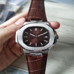 Classic Man Watch Automatic Movement Watch for Man Wrist Watch Watch Mechanical Watchs en acier inoxydable 002291O