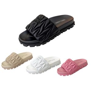 Zapatos de diseñador de maestro clásico zapatillas de playa slingback para mujer zapatos de diseñador sin deslizamiento para mujeres chaussure sandles casual