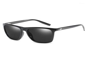 Classic Men Polarize Sunglasses Fashion Brand Design Driving Sun Grases for Men Eyewear Mirror Shades UV40013694018