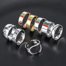 Anillo de diseño clásico para hombre, anillos de amor para mujer, calavera fantasma, anillo de lujo chapado en plata vintage, carta de moda, banda unisex para hombre