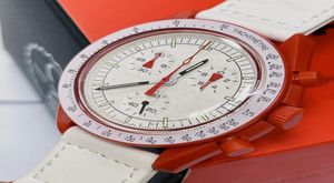 Classic Mens Watches Mouvement Quartz Regarder 42 mm Business Fashion Wristwatch Montre de Luxe Cadeaux pour hommes5264098
