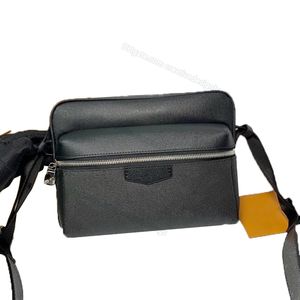 Klassieke messenger bags designer mode reisdocument hoogwaardig leer canvas zilveren rits metalen onderdelen binnen en buiten opgestikte zak Outdoor L075