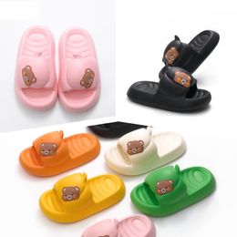 Klassieke multi-platte sandalen Kleur pantoffels Patronen en kleuren Shoal Vrije tijd Indoor Complete set accessoires Slippers Designer Resorts Damen Zomer 45 s