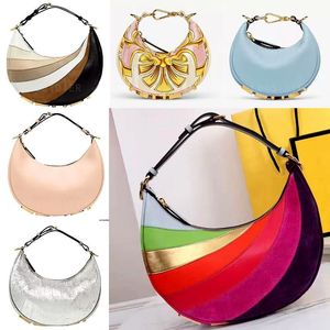 Klassieke Nano Graphy Hobo Tas Onderarm Halve Maan Ketting Crossbody Tas Leren Schoudertas Metalen Hardware Ritssluiting Handtas Dames Luxe