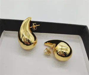 Collar clásico, pulsera, pendientes, correas, joyería, pendientes completos de perlas doradas con caja de regalo S888