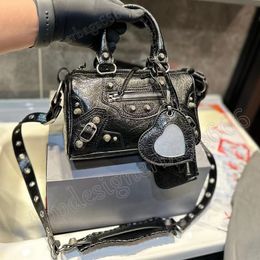 Classique Neo Cagole Mini City Sac de moto Designer de luxe Femme noire Sac à main métallisé Totes Mode Miroir Vintage Portefeuille Argent Bourse