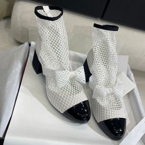 Klassieke nieuwe kleur vlinder knoop mesh schoenen luxe designer schoenen water diamantgesplik dikke hakken dames schoenen 8,5 cm hoge hakken mode fabrieksschoenen