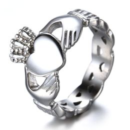 Classico stile dell'Irlanda del Nord Claddagh Heart Ring Gioielli da sposa per fidanzamento della bella sposa