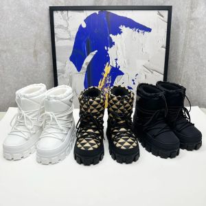Botas de nieve de esquí de nylon a cuadros clásicos, botas antideslizantes, botas de punta redonda, botas de encaje de diseñador de lujo para mujeres, zapatos de fábrica, tamaños 35-42 con caja