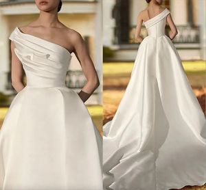 Klassieke One Shoulder Pleats A Line Wedding Dresses Ivory Simple Satin Long Court Train Bruienjurken Boho Minimalistische plus size zwangerschapsfeestreceptie Receptie Receptie