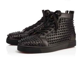 Sneakers de rivet Paris classiques Chaussures décontractées pour hommes avec mollet en cuir à pointes High Top / Top bas Trainers extérieurs Black White Designer