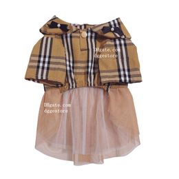 Robe de chien à carreaux classique marque de chien de chien vêtements de chien de créateur avec des robes à arc à arc détachable jupe de tenue luxueuse modélisation de chiens en tulle robes pour petit chien y65