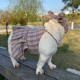 Robes de chien de créateur de chien de motif à carreaux classiques avec bande d'été Cat à suspension Costume Coton Soft Dog Christmas tenue pour les petits chiens S Y87